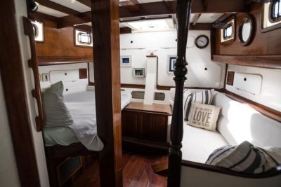 master cabin